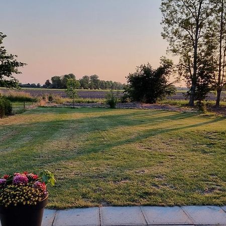 EwijkVakantiewoning Maas En Waal 195别墅 外观 照片