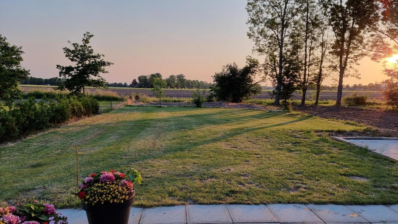 EwijkVakantiewoning Maas En Waal 195别墅 外观 照片